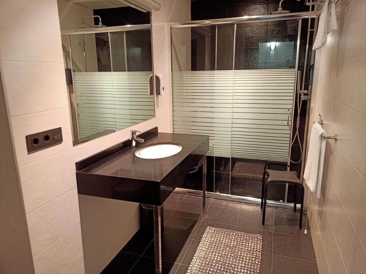 Tresanea Apartamentos Ituren Bagian luar foto